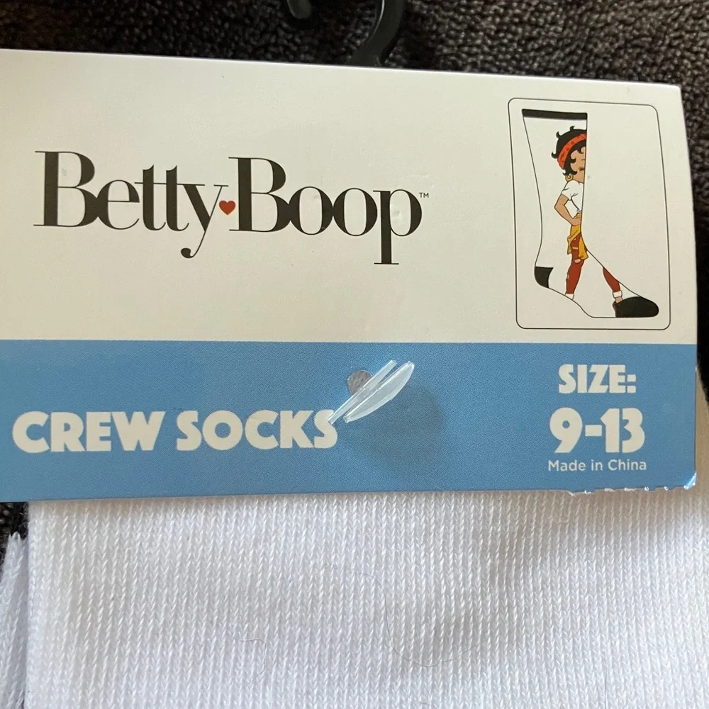 Betty Boop Red and White Crew Socks and Fuzzy Socks Set‎ Novelty Classic Retro